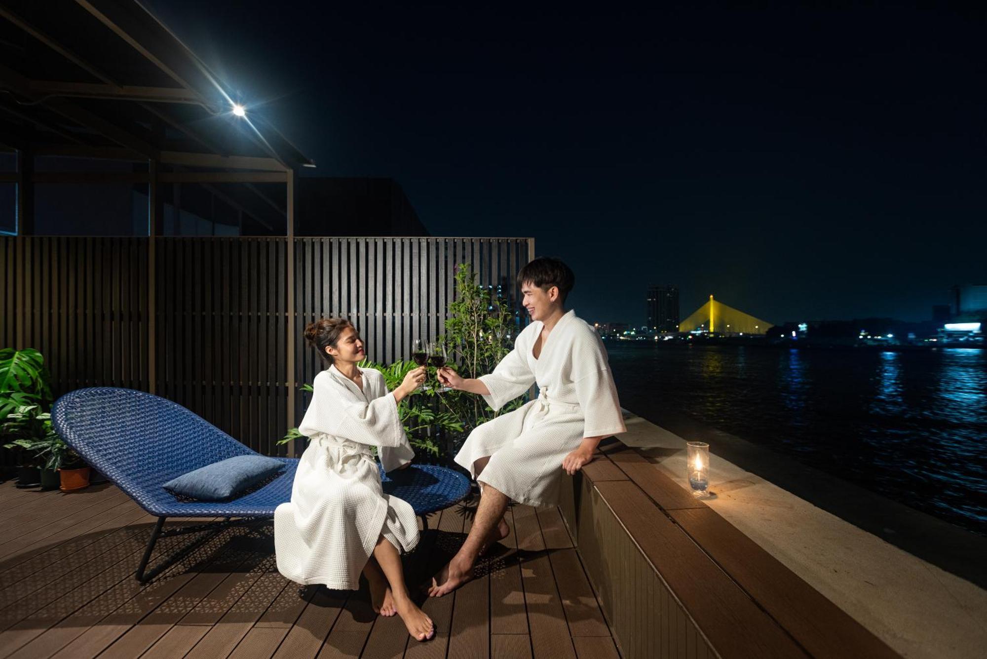 Baan Wanglang Riverside, Bangkok Exterior photo