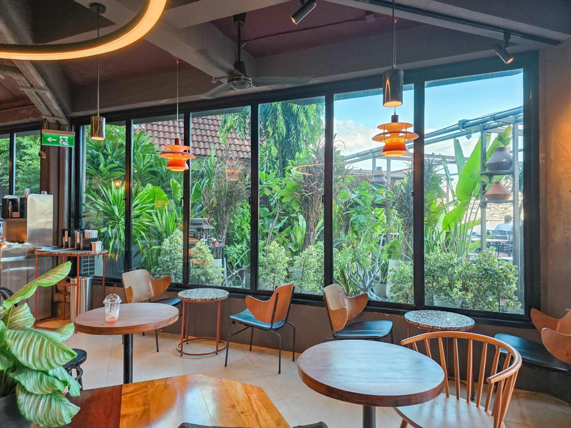 Baan Wanglang Riverside, Bangkok Exterior photo