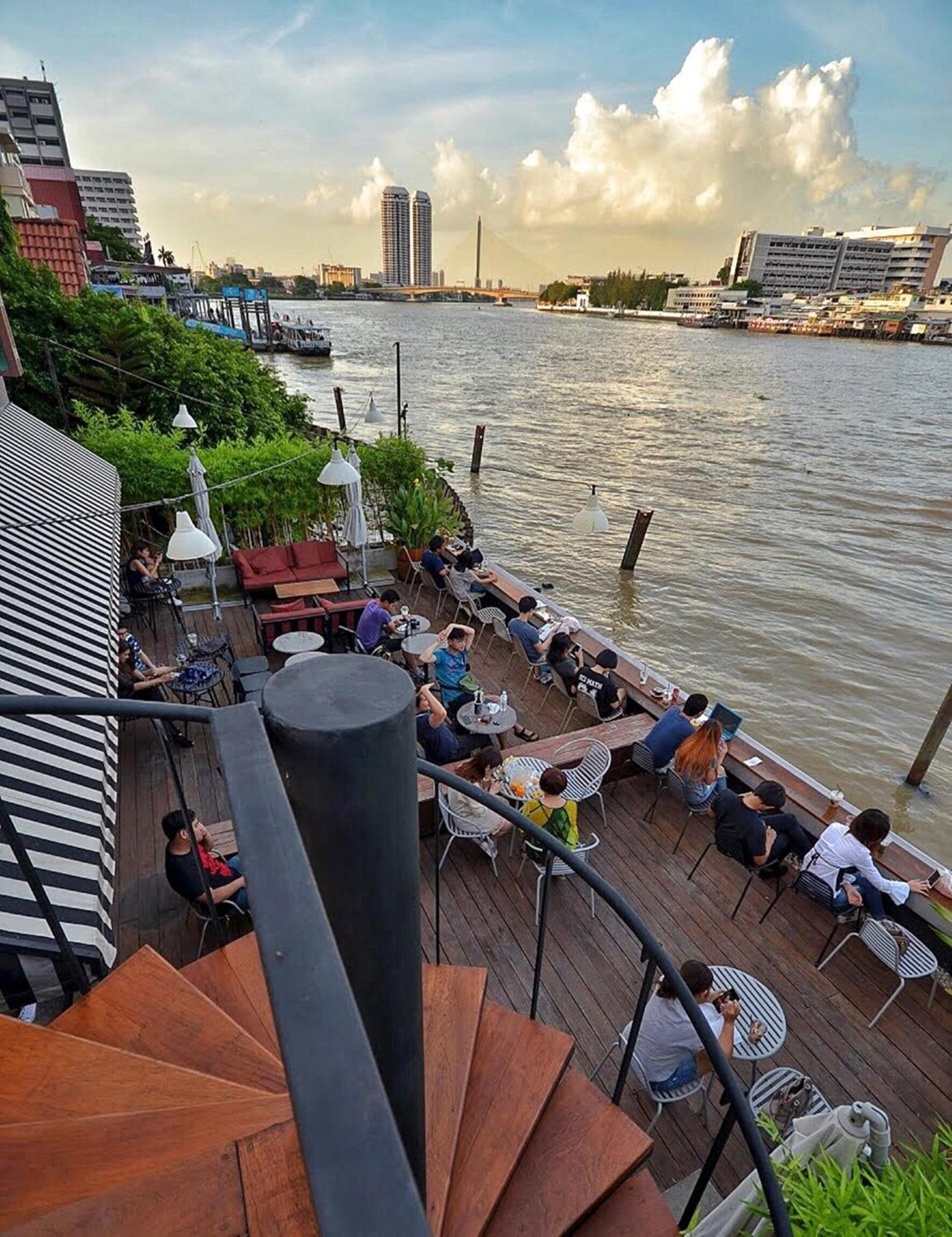 Baan Wanglang Riverside, Bangkok Exterior photo